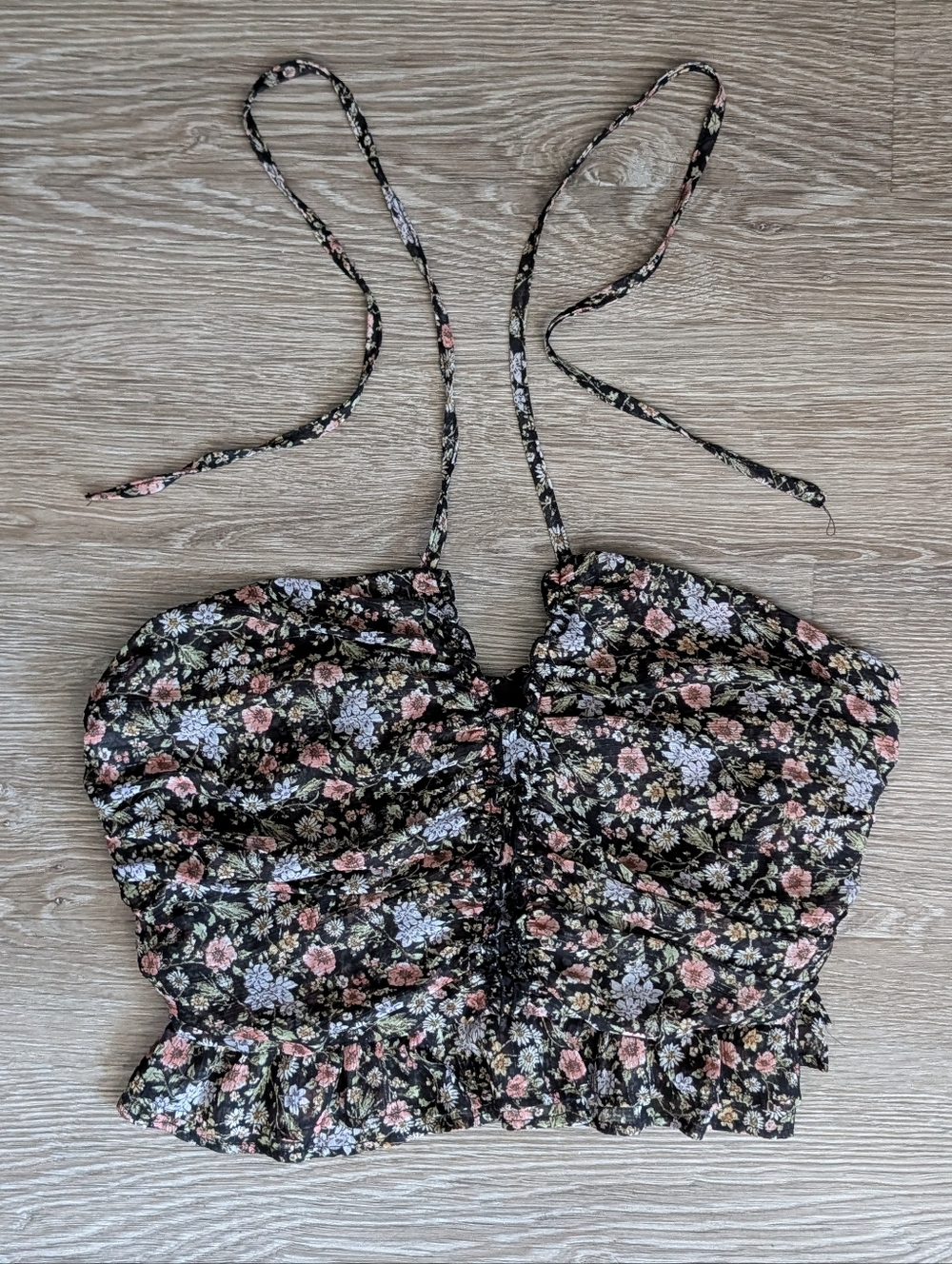Metallic Black Floral Ruched Halter Crop Top Tie Neck Forever 21